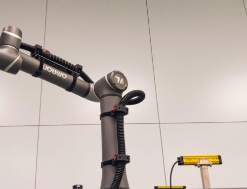 Collaborative Robot Integration with Injection Molding